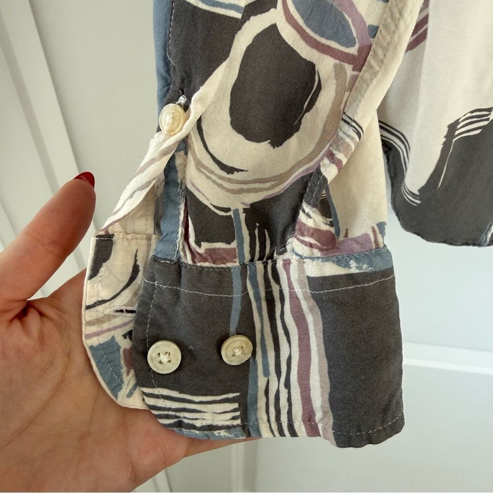 ZARA | Abstract Patterned Button Down Blouse - Size Small - Picture 6 of 11